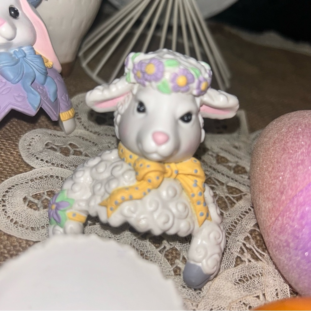 Vintage Avon 1997 Easter Egg Pals Lamb and Bunny set egg holders 4" plastic - Picture 11 of 11